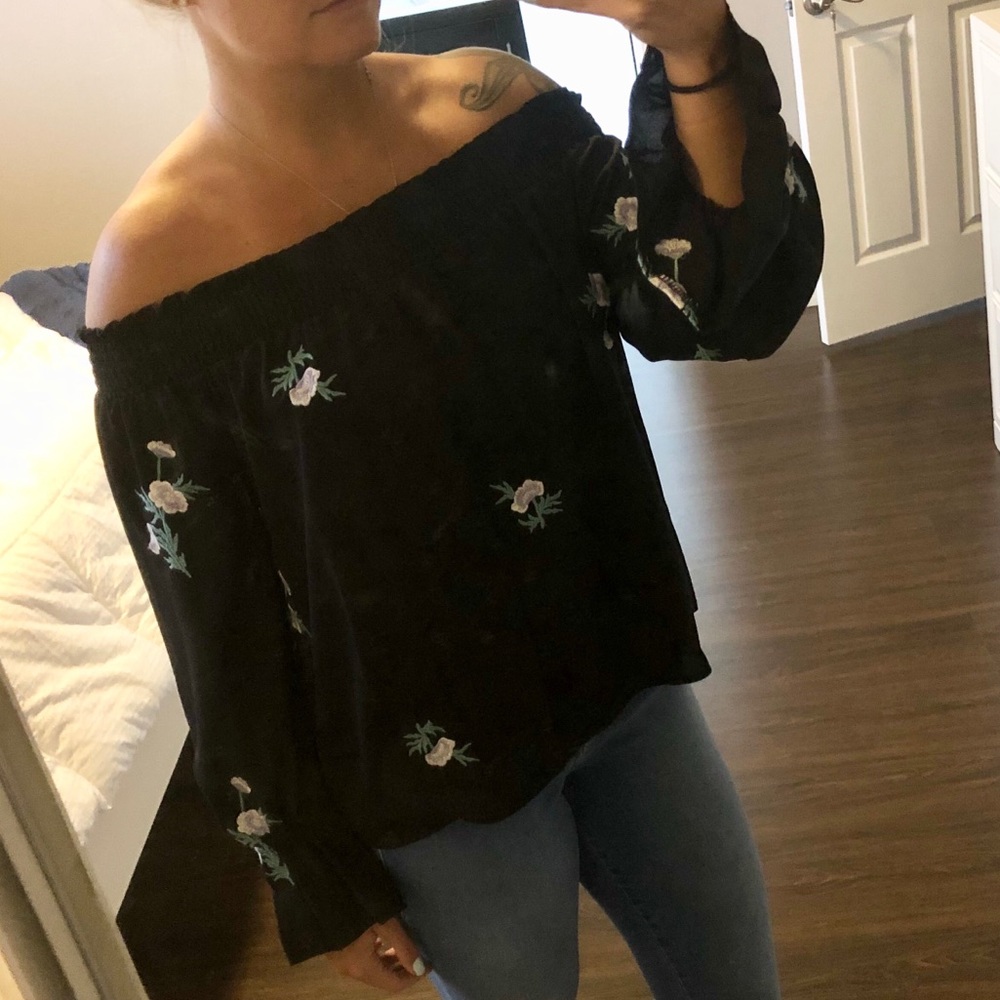 Black Floral Off the Shoulder Blouse
